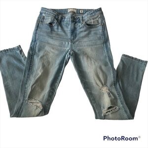 Miss Me Light Wash Distressed Skinny Jeans